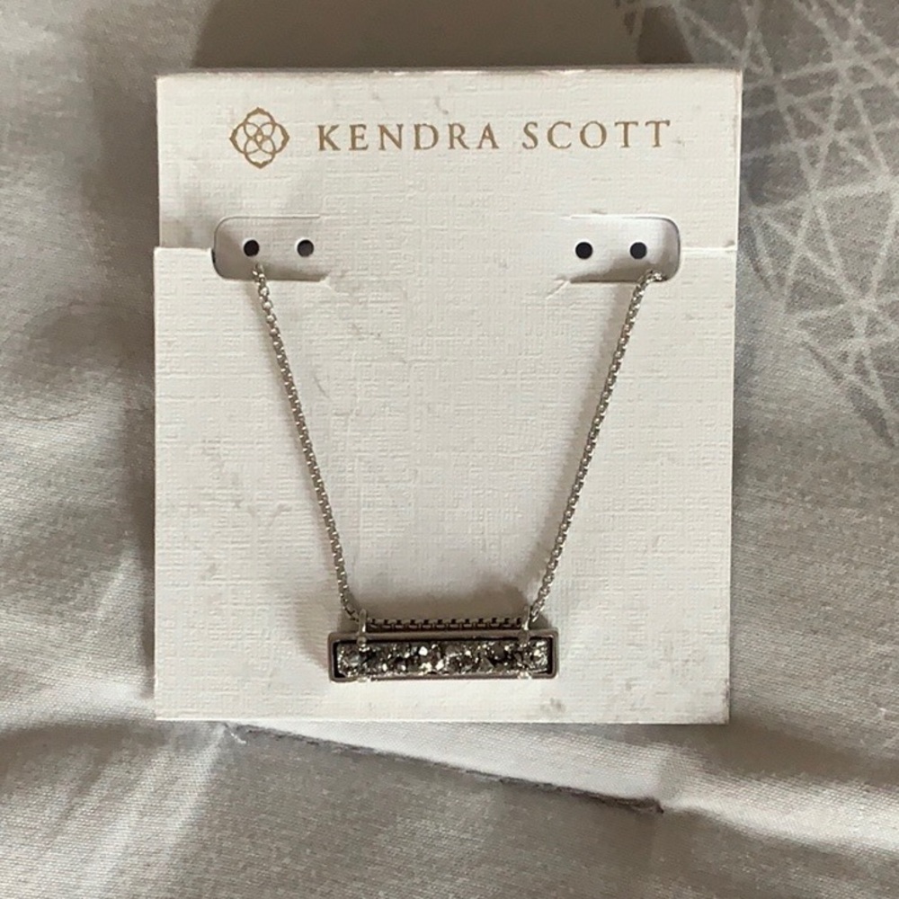Kendra Scott Necklace